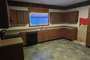 500 W North St, Mount Sterling, IL 62353 - Photo 5