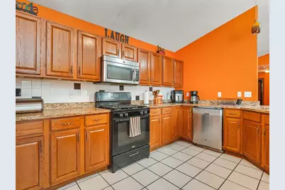 212 NE Rochester Road, Poplar Grove, IL 61065 - Photo 13