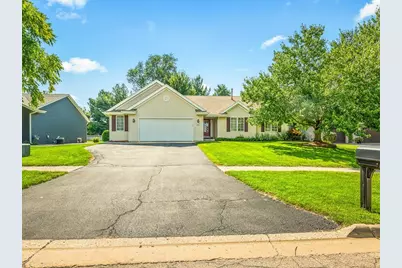803 Babich Lane, Winnebago, IL 61088 - Photo 3