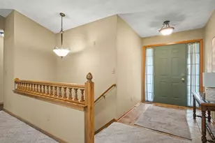 803 Babich Ln, Winnebago, IL 61088 - Photo 5