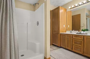 803 Babich Ln, Winnebago, IL 61088 - Photo 27