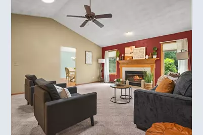 803 Babich Lane, Winnebago, IL 61088 - Photo 7