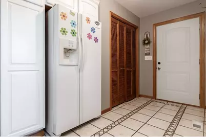 7887 Canterbury Ridge, South Beloit, IL 61080 - Photo 19