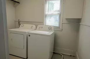516 Clark St, South Beloit, IL 61080 - Photo 7