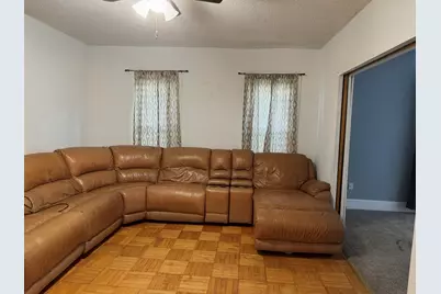 208 E 2nd Street, Leaf River, IL 61047 - Photo 5