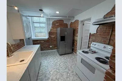 129 N 2nd Street, Rockford, IL 61107 - Photo 5
