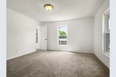 2104 S 4th Street, Rockford, IL 61104 - Photo 37
