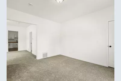2104 S 4th Street, Rockford, IL 61104 - Photo 17