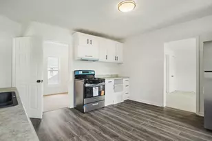 2104 S 4th St, Rockford, IL 61104 - Photo 31