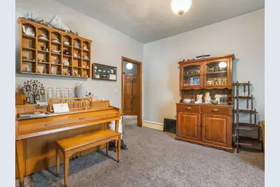332 N London Avenue, Rockford, IL 61107 - Photo 5