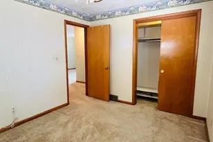 422 E 8th St, Belvidere, IL 61008 - Photo 21