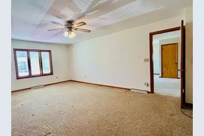 422 E 8th Street, Belvidere, IL 61008 - Photo 15