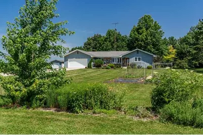 23518 Streit Road, Harvard, IL 60033 - Photo 3