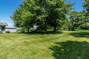 23518 Streit Rd, Harvard, IL 60033 - Photo 57