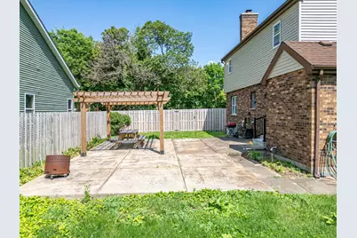 1300 Wolff Aven Avenue, Elgin, IL 60123 - Photo 11