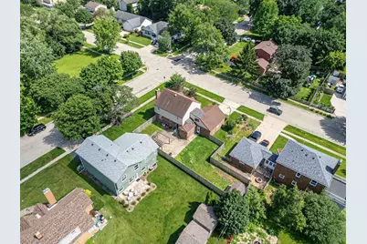 1300 Wolff Aven Avenue, Elgin, IL 60123 - Photo 13