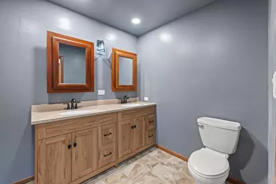1300 Wolff Aven Avenue, Elgin, IL 60123 - Photo 45