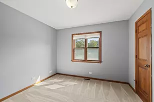 1300 Wolff Ave Ave, Elgin, IL 60123 - Photo 39
