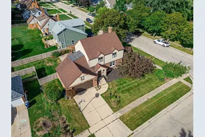1300 Wolff Aven Avenue, Elgin, IL 60123 - Photo 19