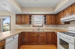 1300 Wolff Ave Ave, Elgin, IL 60123 - Photo 31