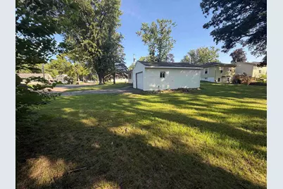 902 Hayes Avenue, South Beloit, IL 61080 - Photo 5