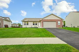 6382 Edgewood Rd, Machesney Park, IL 61115 - Photo 1