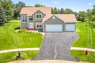 510 Zierke Ct, Winnebago, IL 61088 - Photo 3