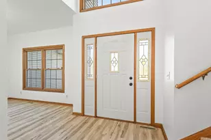 510 Zierke Ct, Winnebago, IL 61088 - Photo 5