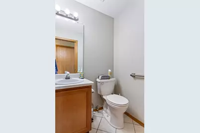 2266 Edge Rock Road, Rockton, IL 61072 - Photo 11