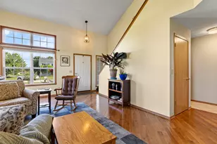 2266 Edge Rock Rd, Rockton, IL 61072 - Photo 9