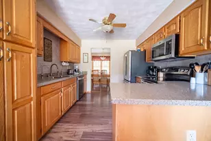 15328 Wedgewood Dr, South Beloit, IL 61080 - Photo 11