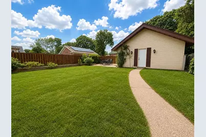 1916 Harlem Boulevard, Rockford, IL 61103 - Photo 19