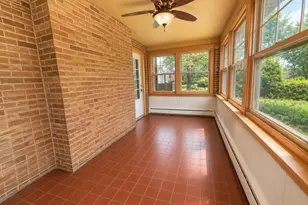 1916 Harlem Blvd, Rockford, IL 61103 - Photo 7