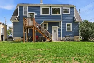 1723 4th St, Dixon, IL 61021 - Photo 3