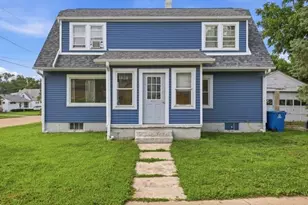1723 4th St, Dixon, IL 61021 - Photo 1