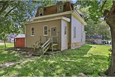 711 5th, Sterling, IL 61081 - Photo 1