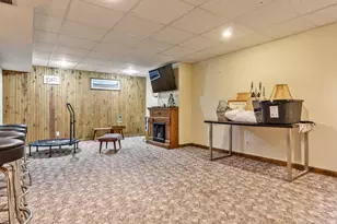 210 N Center St, Rockton, IL 61072 - Photo 35