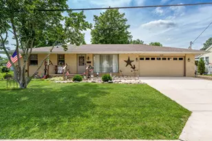 210 N Center St, Rockton, IL 61072 - Photo 1