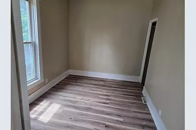 444 Forest Avenue, Rockford, IL 61101 - Photo 7