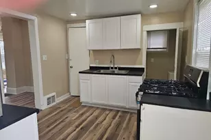 444 Forest Ave, Rockford, IL 61101 - Photo 9