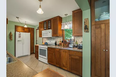 635 Hickory Court, Lake Summerset, IL 61019 - Photo 15