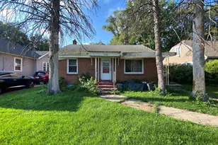 2336 19th Ave, Rockford, IL 61104 - Photo 1