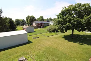 140 Tiffany Ln, Cedarville, IL 61013 - Photo 5