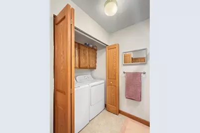 562 Pine Meadow Drive, Dixon, IL 61021 - Photo 13