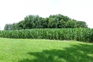 10006 Spring Rd, Garden Prairie, IL 61038 - Photo 13