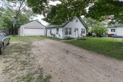 814 Brooke Avenue, Rockford, IL 61109 - Photo 1