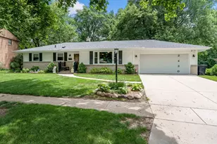 2430 Evanston Dr, Rockford, IL 61108 - Photo 1