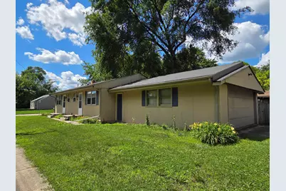 927-929 Halsted Road, Rockford, IL 61103 - Photo 5