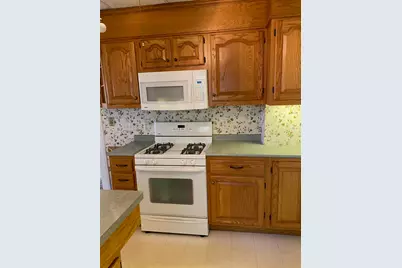 630 Bucklin, Lasalle, IL 61301 - Photo 5