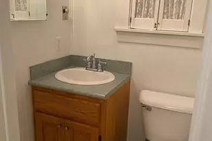 630 Bucklin, Lasalle, IL 61301 - Photo 9